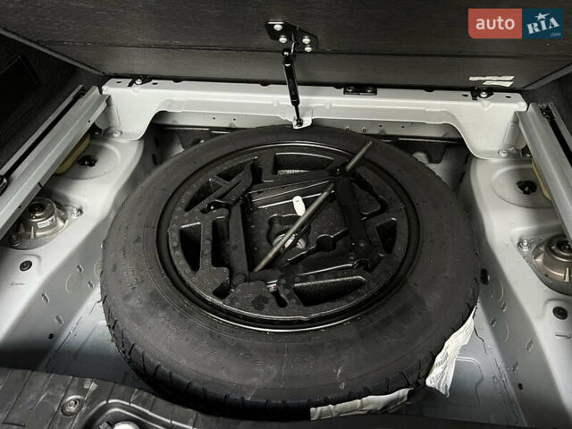 Белый БМВ Х5, объемом двигателя 2 л и пробегом 133 тыс. км за 37000 $, фото 18 на Automoto.ua