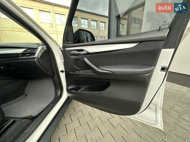 Белый БМВ Х5, объемом двигателя 2 л и пробегом 116 тыс. км за 28500 $, фото 20 на Automoto.ua