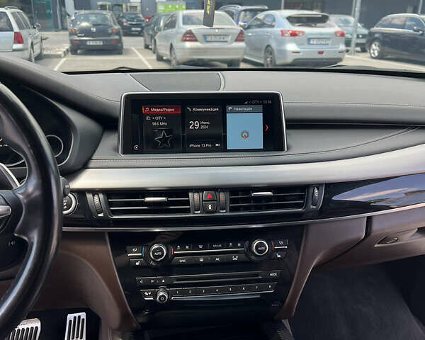 Белый БМВ Х5, объемом двигателя 2.99 л и пробегом 176 тыс. км за 42000 $, фото 21 на Automoto.ua