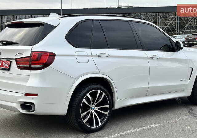 Білий БМВ Х5, об'ємом двигуна 2 л та пробігом 162 тис. км за 27900 $, фото 8 на Automoto.ua