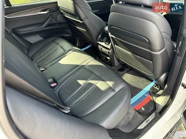 Белый БМВ Х5, объемом двигателя 3 л и пробегом 128 тыс. км за 37500 $, фото 8 на Automoto.ua