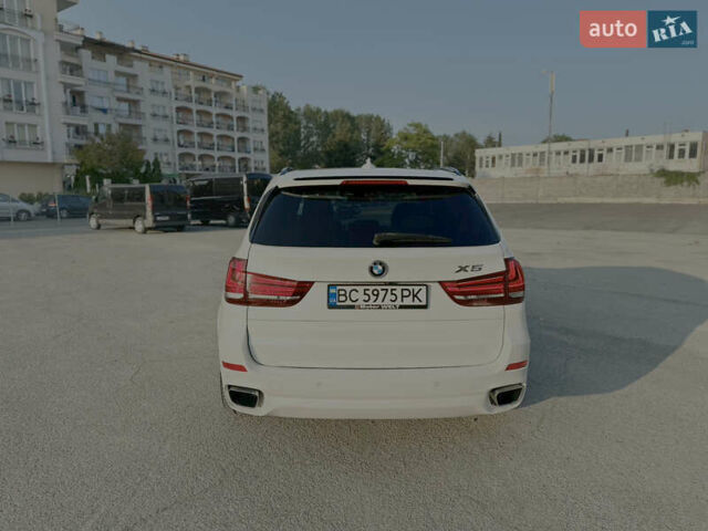 Белый БМВ Х5, объемом двигателя 4.39 л и пробегом 120 тыс. км за 33500 $, фото 16 на Automoto.ua