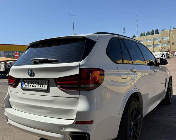 Белый БМВ Х5, объемом двигателя 2 л и пробегом 183 тыс. км за 33700 $, фото 4 на Automoto.ua