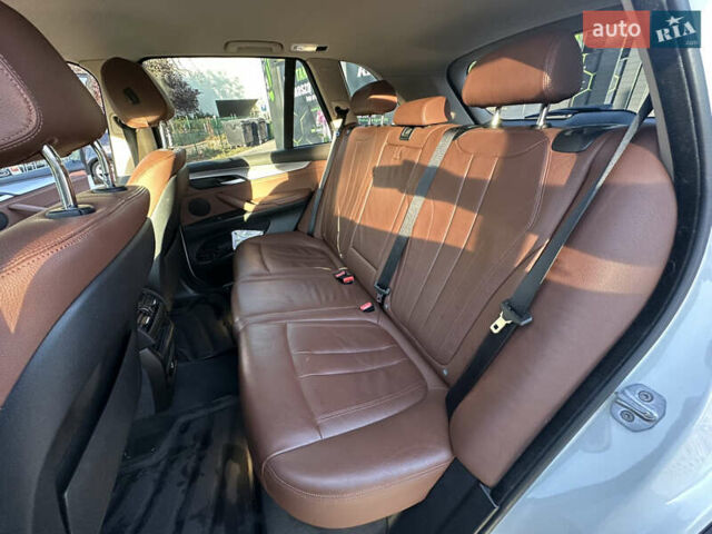 Белый БМВ Х5, объемом двигателя 2 л и пробегом 94 тыс. км за 34900 $, фото 14 на Automoto.ua