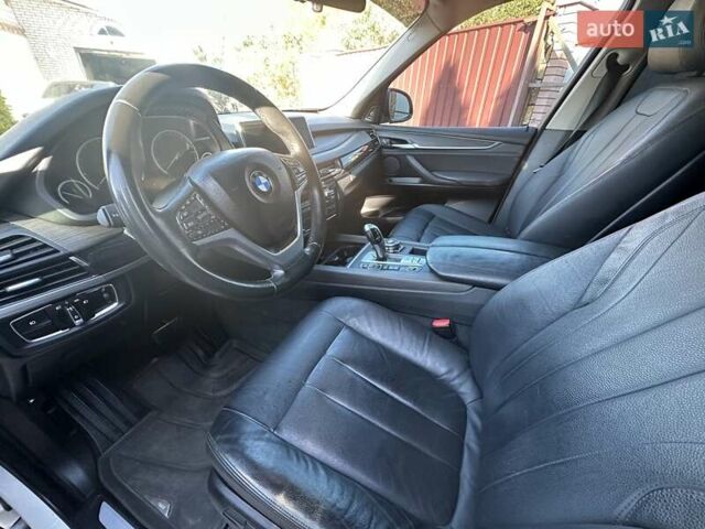 БМВ Х5 2016 в Виннице на Automoto.ua Белый БМВ Х5, объемом двигателя 2 л и пробегом 95 тыс. км за 31000 $, фото 19 на Automoto.ua