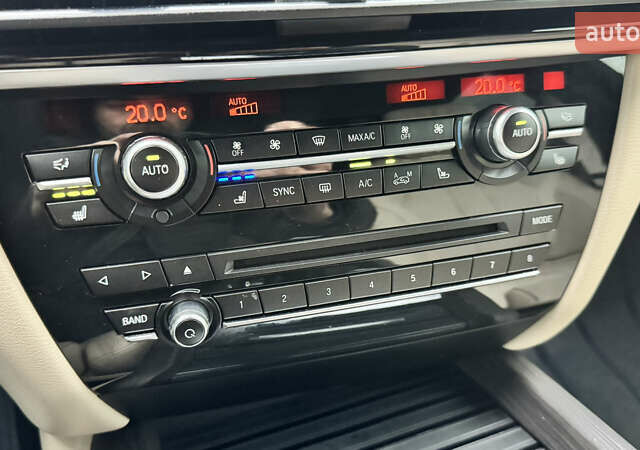 Білий БМВ Х5, об'ємом двигуна 2 л та пробігом 162 тис. км за 27900 $, фото 34 на Automoto.ua