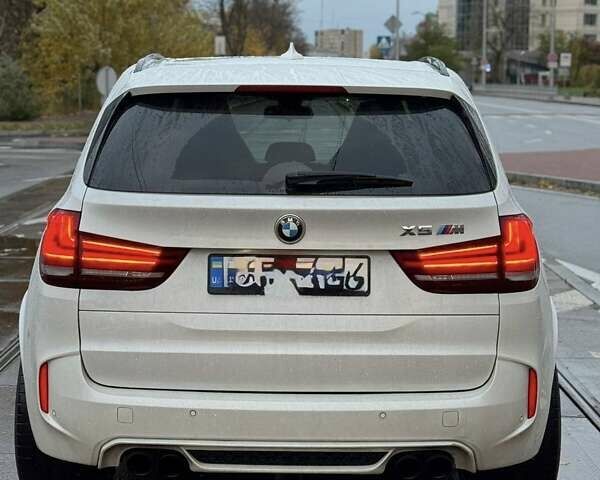 Белый БМВ Х5, объемом двигателя 4.39 л и пробегом 200 тыс. км за 49999 $, фото 8 на Automoto.ua