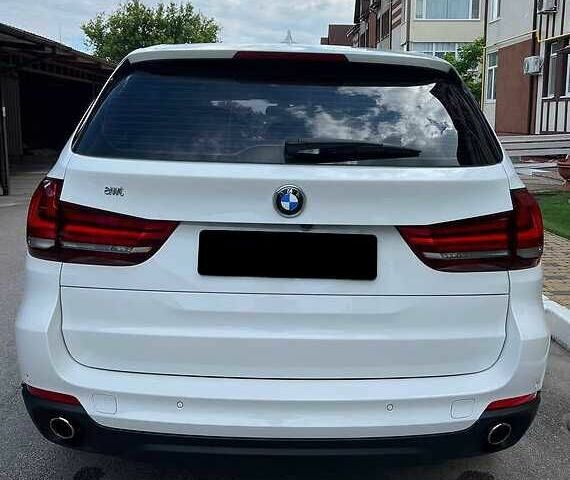 Белый БМВ Х5, объемом двигателя 2 л и пробегом 89 тыс. км за 23000 $, фото 5 на Automoto.ua