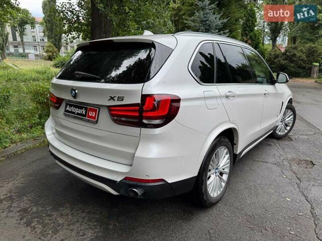 Белый БМВ Х5, объемом двигателя 3 л и пробегом 184 тыс. км за 30790 $, фото 4 на Automoto.ua