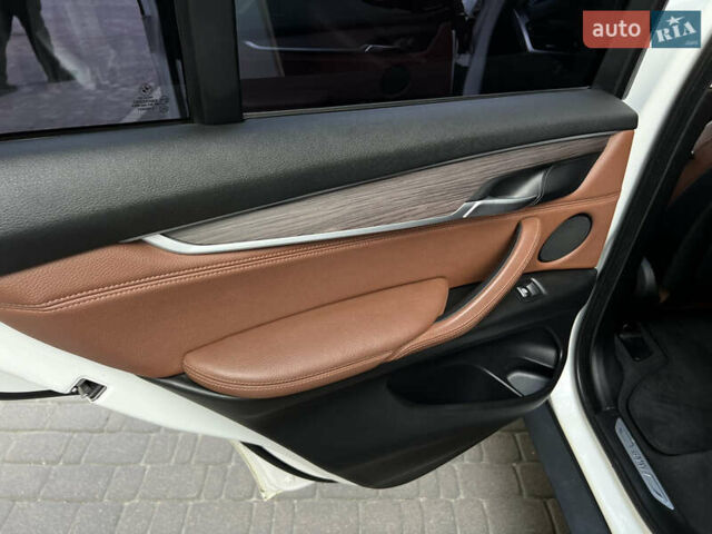 Белый БМВ Х5, объемом двигателя 2 л и пробегом 133 тыс. км за 37000 $, фото 29 на Automoto.ua