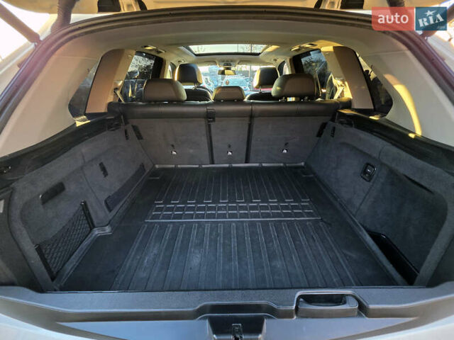 Белый БМВ Х5, объемом двигателя 2 л и пробегом 175 тыс. км за 25200 $, фото 9 на Automoto.ua