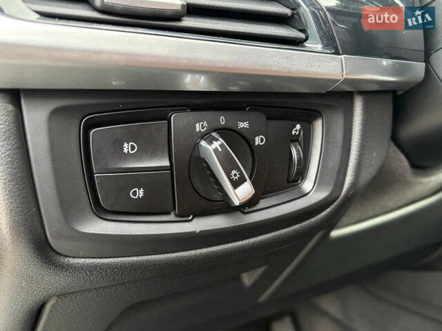 Белый БМВ Х5, объемом двигателя 2.99 л и пробегом 127 тыс. км за 24000 $, фото 9 на Automoto.ua