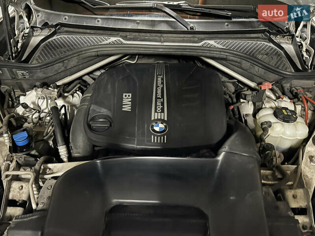 Белый БМВ Х5, объемом двигателя 2.99 л и пробегом 176 тыс. км за 42000 $, фото 24 на Automoto.ua