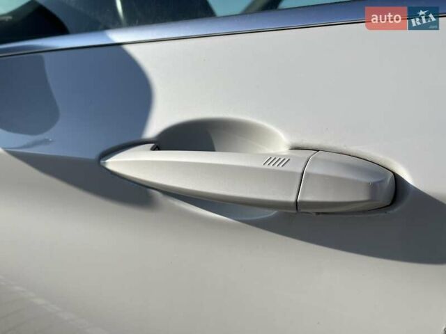 Белый БМВ Х5, объемом двигателя 3 л и пробегом 39 тыс. км за 28200 $, фото 15 на Automoto.ua