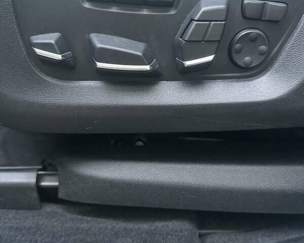 Белый БМВ Х5, объемом двигателя 2.99 л и пробегом 179 тыс. км за 35000 $, фото 8 на Automoto.ua