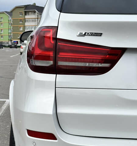 Білий БМВ Х5, об'ємом двигуна 2 л та пробігом 162 тис. км за 27900 $, фото 13 на Automoto.ua