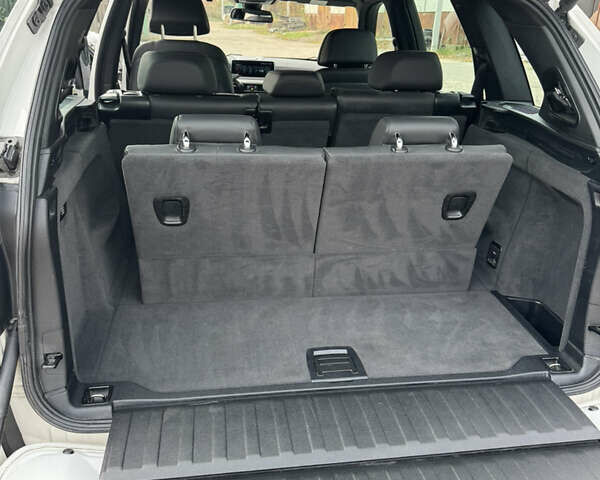 Белый БМВ Х5, объемом двигателя 2.99 л и пробегом 234 тыс. км за 31700 $, фото 18 на Automoto.ua