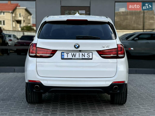 Белый БМВ Х5, объемом двигателя 2 л и пробегом 106 тыс. км за 27900 $, фото 4 на Automoto.ua