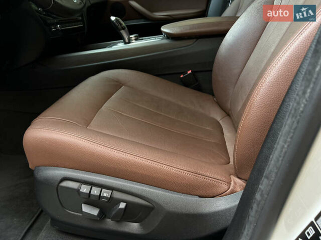 Белый БМВ Х5, объемом двигателя 2 л и пробегом 133 тыс. км за 37000 $, фото 19 на Automoto.ua