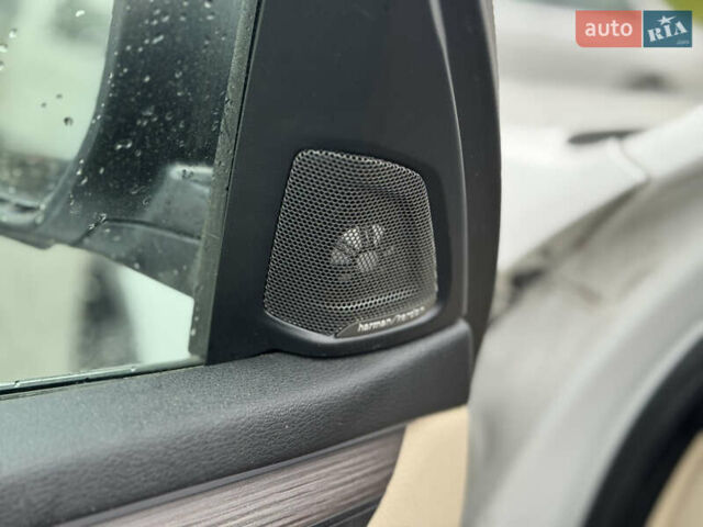 Белый БМВ Х5, объемом двигателя 2 л и пробегом 187 тыс. км за 19999 $, фото 18 на Automoto.ua