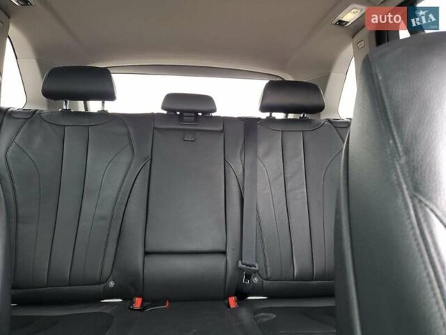 Білий БМВ Х5, об'ємом двигуна 3 л та пробігом 72 тис. км за 6500 $, фото 9 на Automoto.ua