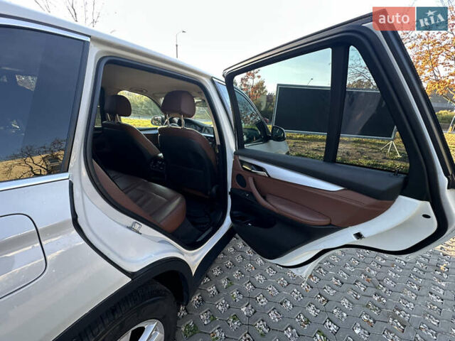 Белый БМВ Х5, объемом двигателя 2 л и пробегом 94 тыс. км за 34900 $, фото 17 на Automoto.ua