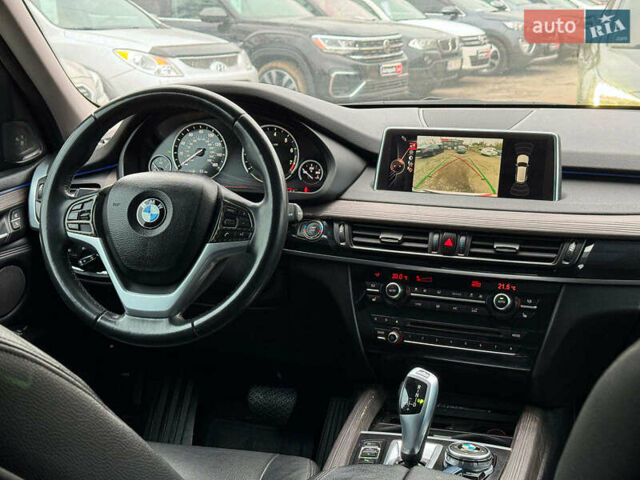 Белый БМВ Х5, объемом двигателя 2 л и пробегом 95 тыс. км за 29990 $, фото 28 на Automoto.ua