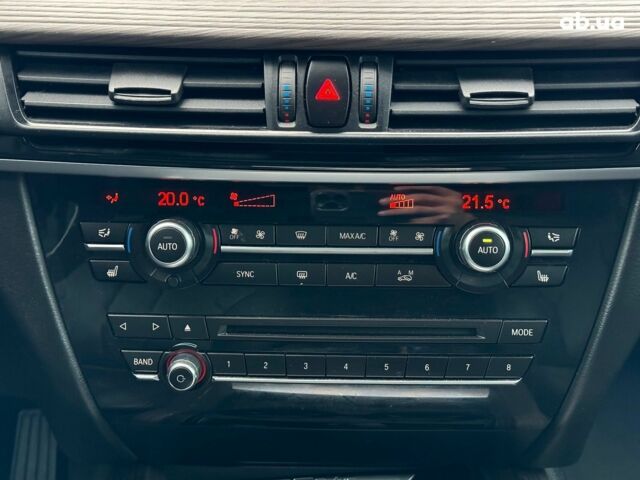 Білий БМВ Х5, об'ємом двигуна 2 л та пробігом 95 тис. км за 29990 $, фото 33 на Automoto.ua