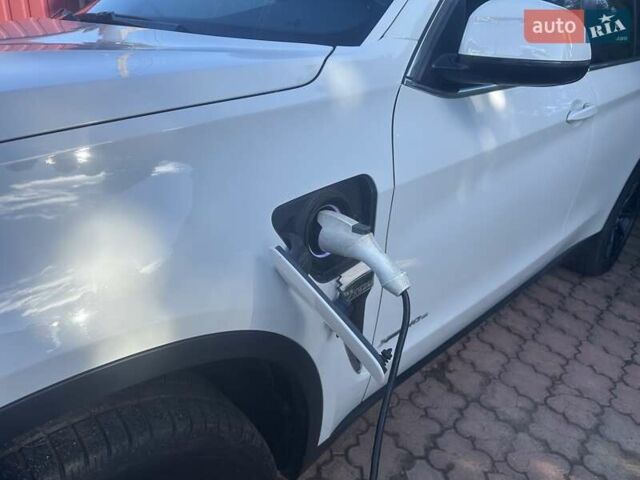 БМВ Х5 2016 в Виннице на Automoto.ua Белый БМВ Х5, объемом двигателя 2 л и пробегом 95 тыс. км за 31000 $, фото 49 на Automoto.ua