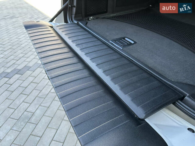 Белый БМВ Х5, объемом двигателя 2 л и пробегом 225 тыс. км за 25300 $, фото 30 на Automoto.ua