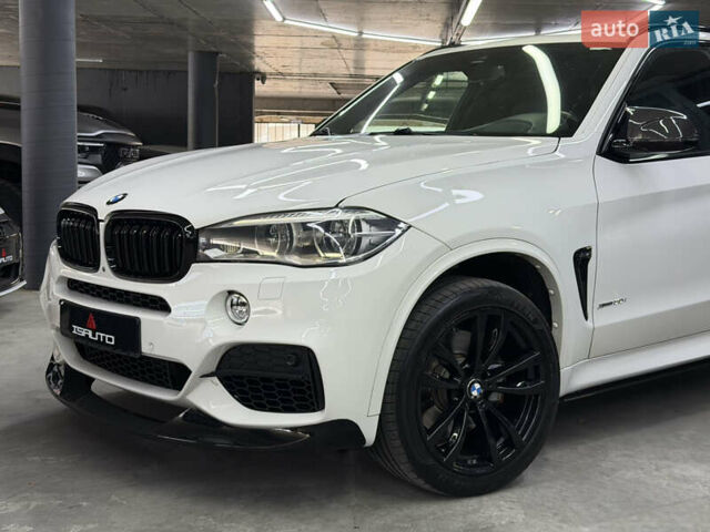 Білий БМВ Х5, об'ємом двигуна 4.39 л та пробігом 147 тис. км за 32900 $, фото 8 на Automoto.ua