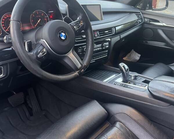 Белый БМВ Х5, объемом двигателя 2.99 л и пробегом 179 тыс. км за 35000 $, фото 5 на Automoto.ua