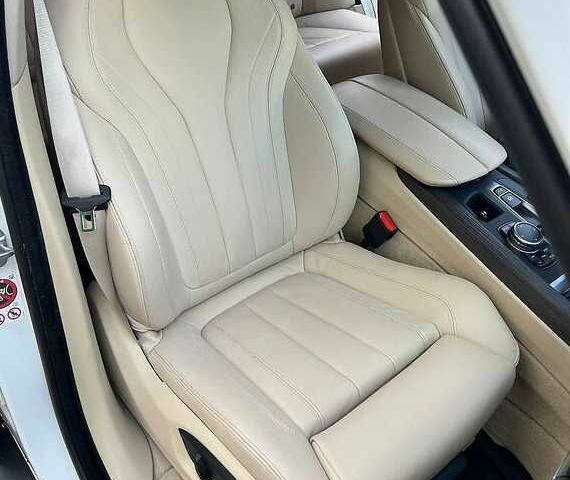 Белый БМВ Х5, объемом двигателя 2 л и пробегом 89 тыс. км за 23000 $, фото 16 на Automoto.ua