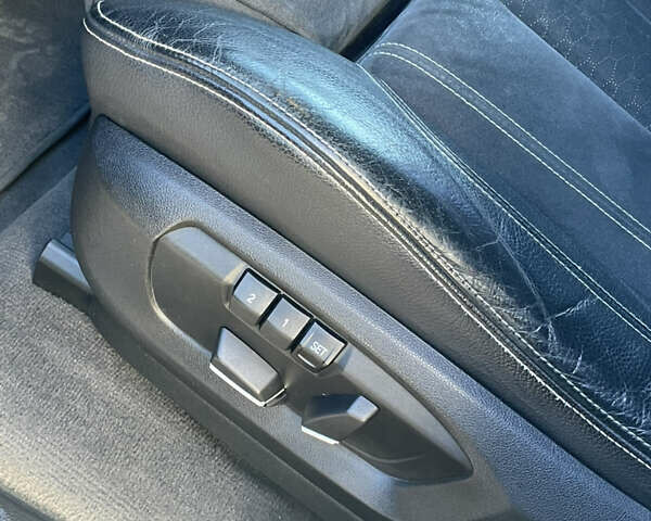 Білий БМВ Х5, об'ємом двигуна 2 л та пробігом 168 тис. км за 28000 $, фото 13 на Automoto.ua