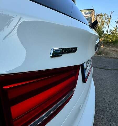 Белый БМВ Х5, объемом двигателя 2 л и пробегом 206 тыс. км за 26999 $, фото 24 на Automoto.ua