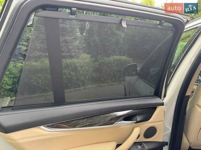 Белый БМВ Х5, объемом двигателя 3 л и пробегом 184 тыс. км за 30790 $, фото 17 на Automoto.ua