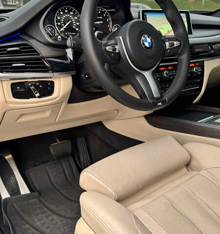 Білий БМВ Х5, об'ємом двигуна 2 л та пробігом 162 тис. км за 27900 $, фото 28 на Automoto.ua