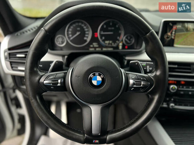 Білий БМВ Х5, об'ємом двигуна 2 л та пробігом 166 тис. км за 28000 $, фото 11 на Automoto.ua