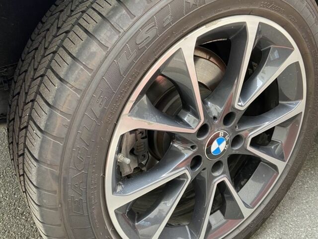 Белый БМВ Х5, объемом двигателя 2 л и пробегом 204 тыс. км за 23000 $, фото 17 на Automoto.ua