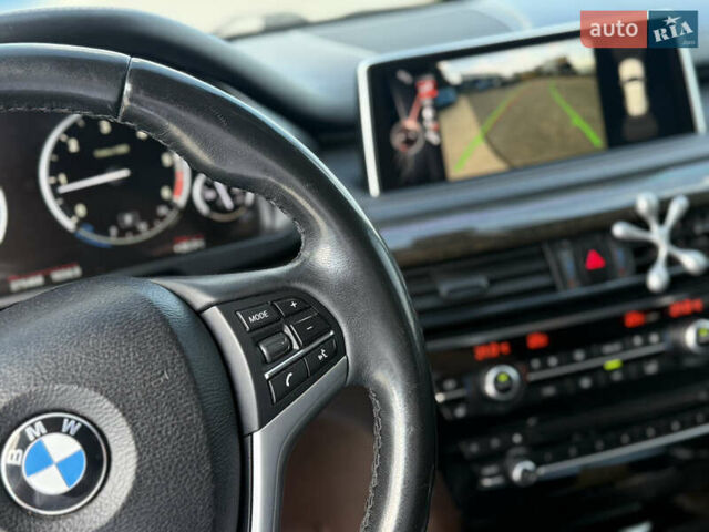 Белый БМВ Х5, объемом двигателя 2.99 л и пробегом 280 тыс. км за 27500 $, фото 7 на Automoto.ua