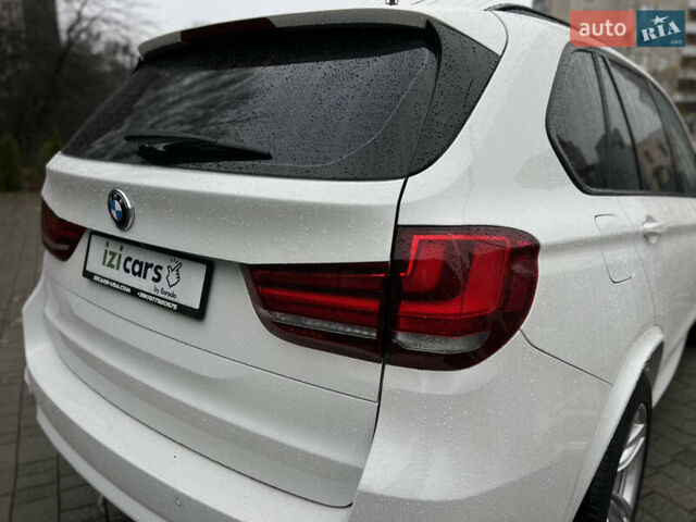 Білий БМВ Х5, об'ємом двигуна 2 л та пробігом 166 тис. км за 28000 $, фото 8 на Automoto.ua