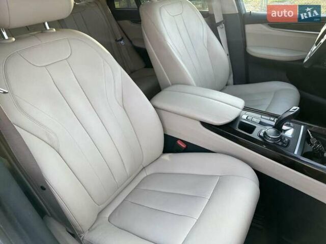 Белый БМВ Х5, объемом двигателя 2.98 л и пробегом 137 тыс. км за 6200 $, фото 8 на Automoto.ua