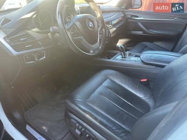БМВ Х5 2016 в Виннице на Automoto.ua Белый БМВ Х5, объемом двигателя 2 л и пробегом 95 тыс. км за 31000 $, фото 18 на Automoto.ua