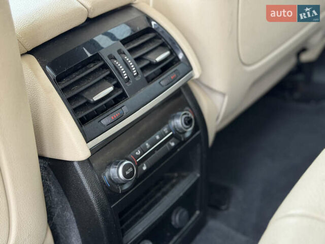 Белый БМВ Х5, объемом двигателя 2 л и пробегом 187 тыс. км за 19999 $, фото 16 на Automoto.ua