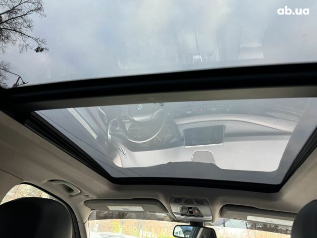Білий БМВ Х5, об'ємом двигуна 2 л та пробігом 95 тис. км за 29990 $, фото 37 на Automoto.ua