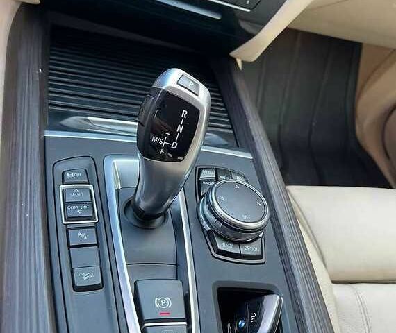 Белый БМВ Х5, объемом двигателя 2 л и пробегом 89 тыс. км за 23000 $, фото 15 на Automoto.ua