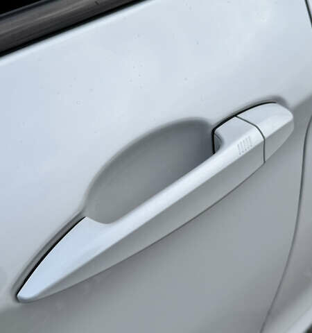 Білий БМВ Х5, об'ємом двигуна 2 л та пробігом 162 тис. км за 27900 $, фото 16 на Automoto.ua