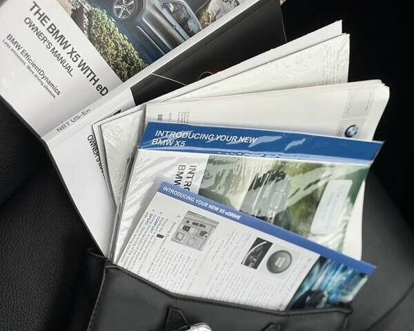 Белый БМВ Х5, объемом двигателя 2 л и пробегом 166 тыс. км за 28300 $, фото 30 на Automoto.ua