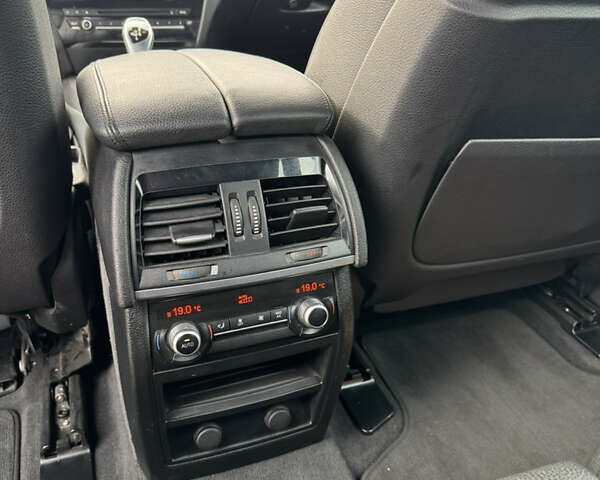 Белый БМВ Х5, объемом двигателя 2.99 л и пробегом 234 тыс. км за 31700 $, фото 8 на Automoto.ua