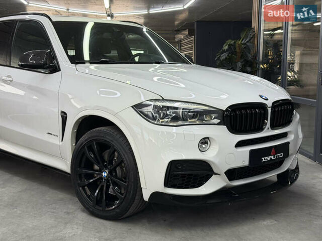 Білий БМВ Х5, об'ємом двигуна 4.39 л та пробігом 147 тис. км за 32900 $, фото 3 на Automoto.ua